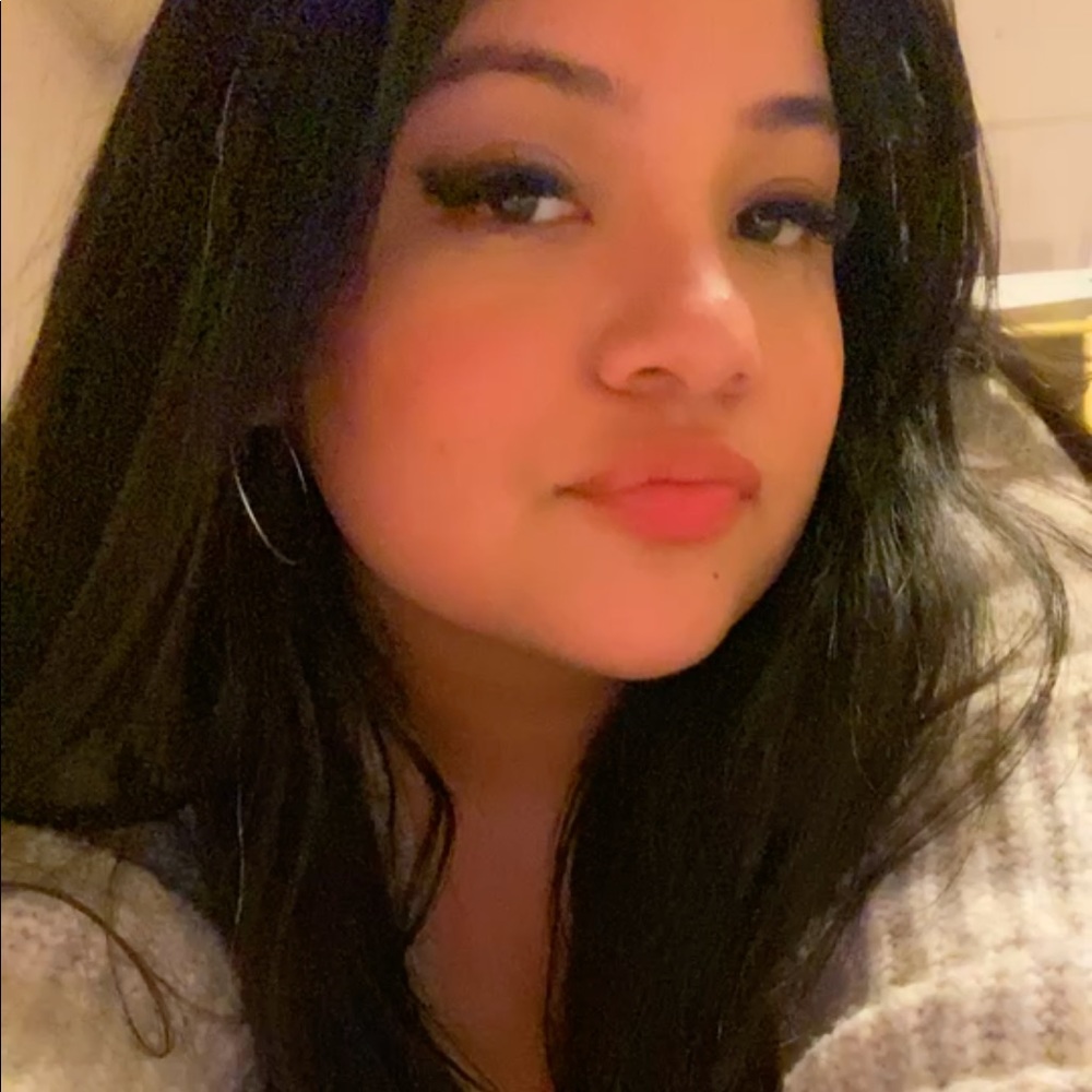 Meet your Posher, Katia